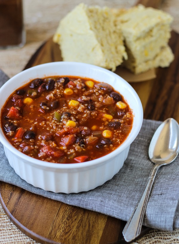 What is a free easy chili recipe?