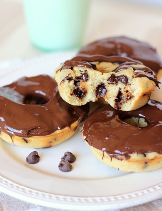 Chocolate-Chip-Donuts-141_thumb
