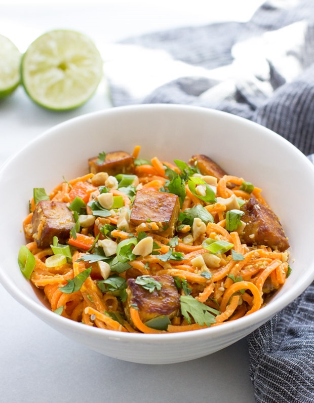 Thai Sweet Potato Noodles with Peanut Sauce and Crispy Tofu |a healthy low-carb meal that's packed with flavor! grain-free, gluten-free and vegan