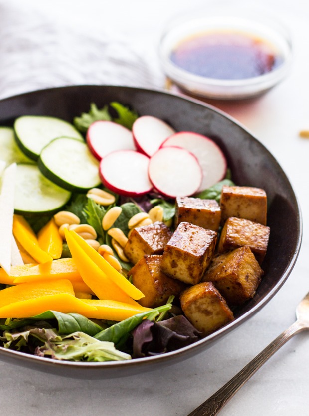 The BEST Damn Tofu Salad #cleaneating #vegan