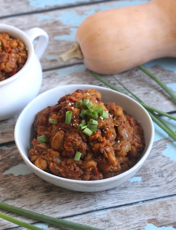 Slow Cooker Curried Butternut Squash Chili from Hummusapien