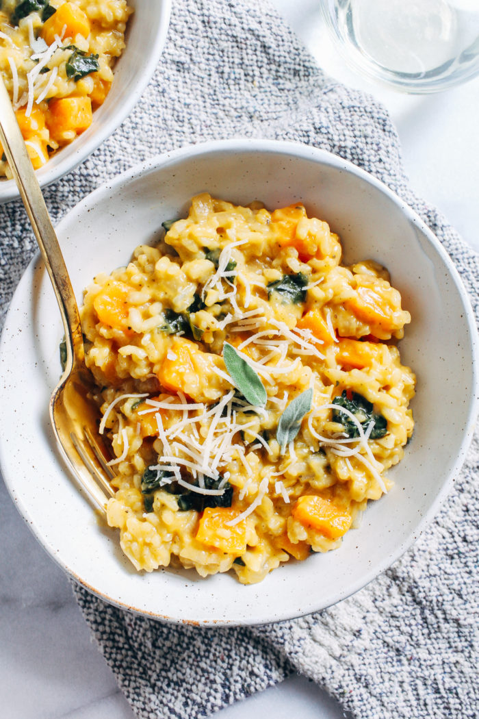 Butternut Squash and Kale Risotto- naturally gluten-free and full of flavor, this creamy risotto is the perfect meal for a date night in! (vegan)