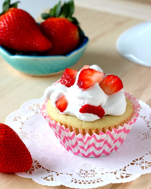Strawberry Shortcake Cupcakes (43)