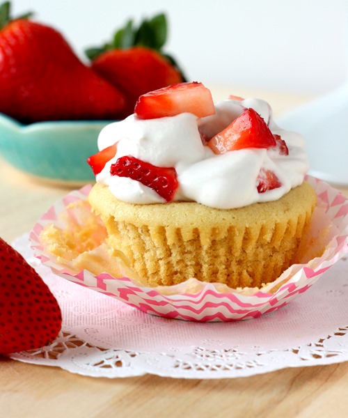 Strawberry Shortcake Cupcakes (72)