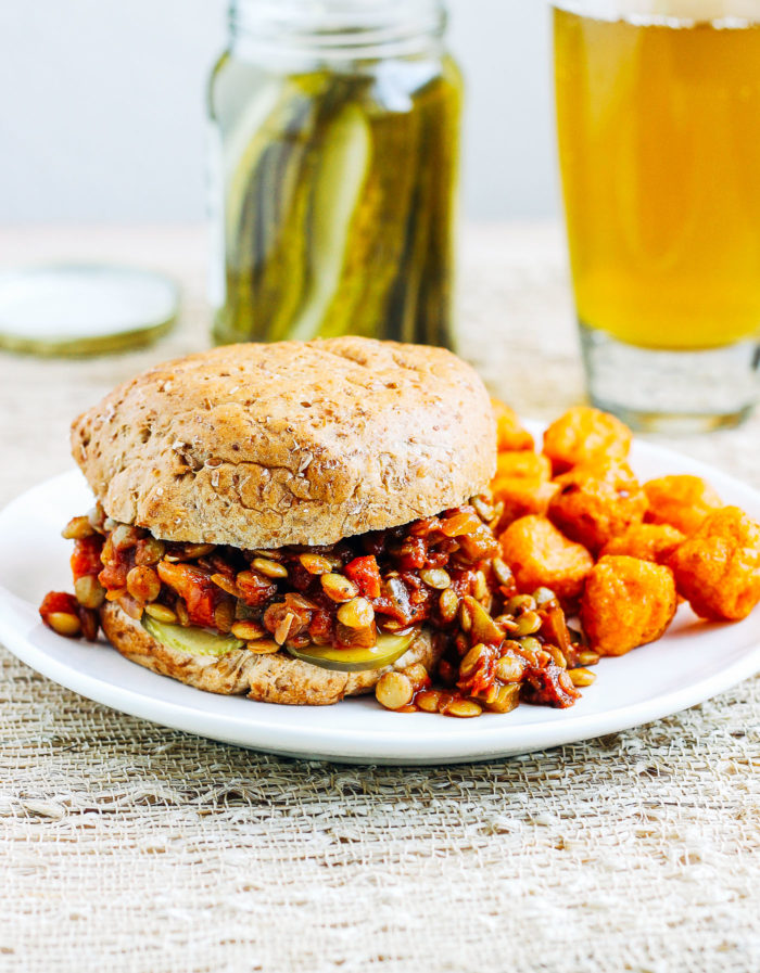 Lentil Sloppy Joes- packed with protein and flavor, these vegan sloppy joes are the perfect comforting meal. Comes together easy in one skillet!
