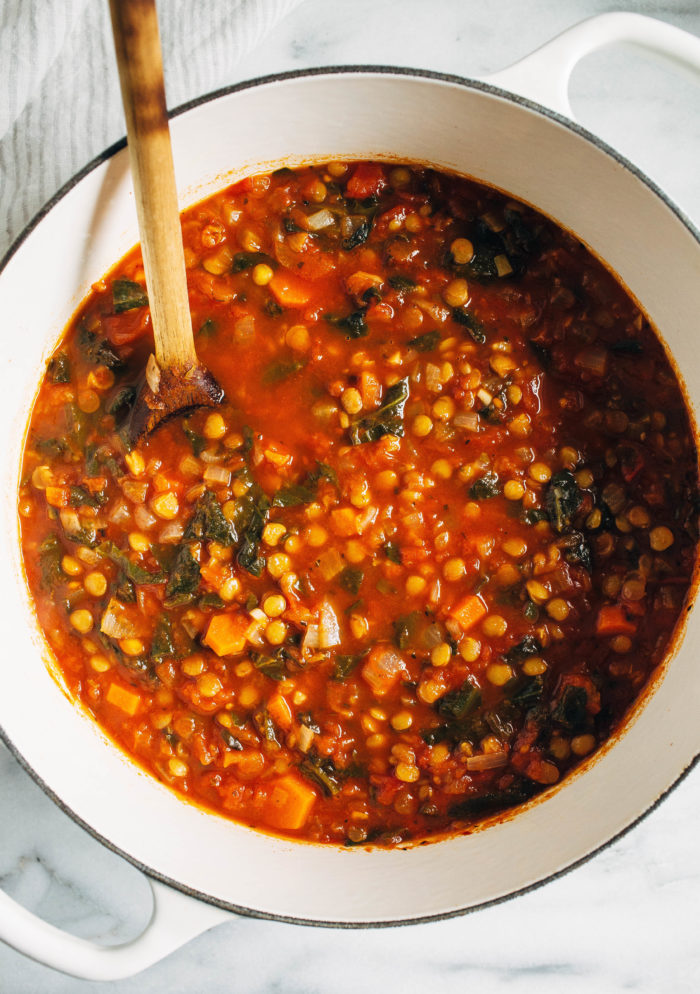 Easy Lentil Spinach Soup- made in one-pot with minimal ingredients, this healthy soup is the perfect quick and easy winter meal! (vegan + gluten-free)