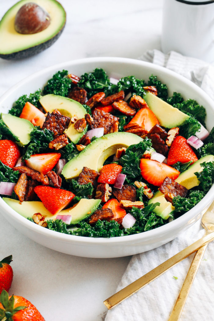 Strawberry Kale Salad with Tempeh Bacon- massaged in a balsamic vinaigrette, this nutritious salad is bursting with texture and flavor! (vegan + gluten-free)