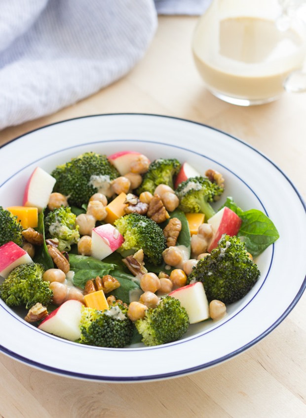 Broccoli, Apple and Cheddar Salad with Creamy Honey Mustard Dressing #cleaneating #lunch