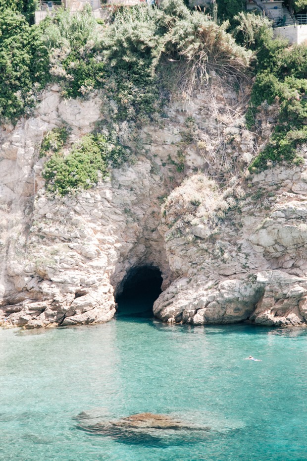 Sea-Cave-Beach-Dubrovnik-700x1050_thumb.jpg
