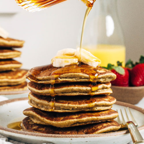 Fluffy Banana Oatmeal Pancakes - Making Thyme for Health