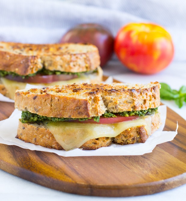Spinach Basil Pesto & Tomato Grilled Cheese- pair with whole grain bread for a healthy and comforting meal! 