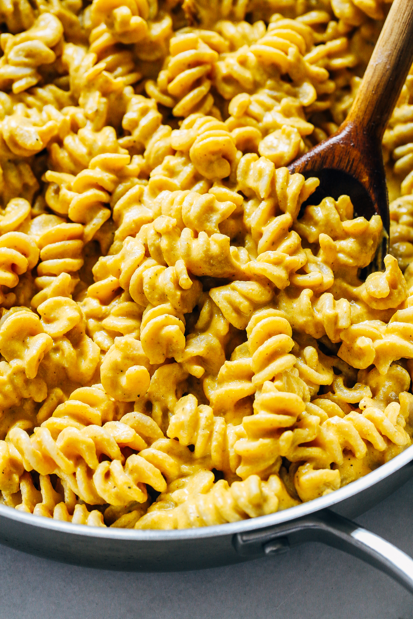 The Best Vegan Pumpkin Mac and Cheese Recipe