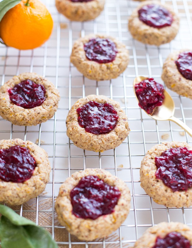 Cranberry Orange Thumbprint Cookies- irresistible cookies made with whole grain oats and fresh orange zest! No butter, eggs, or refined sugar! (vegan + gluten-free)