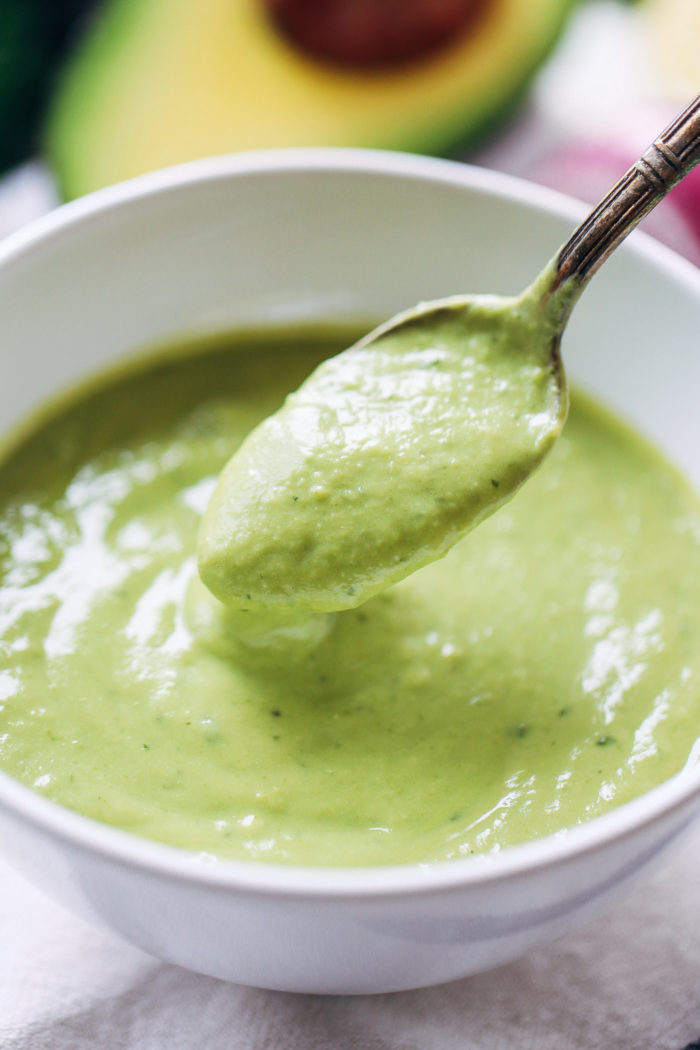 Avocado Chimichurri Sauce- fresh herbs, garlic, and vinegar blended with creamy avocado for a decadent sauce that you will want to put on EVERYTHING! 
