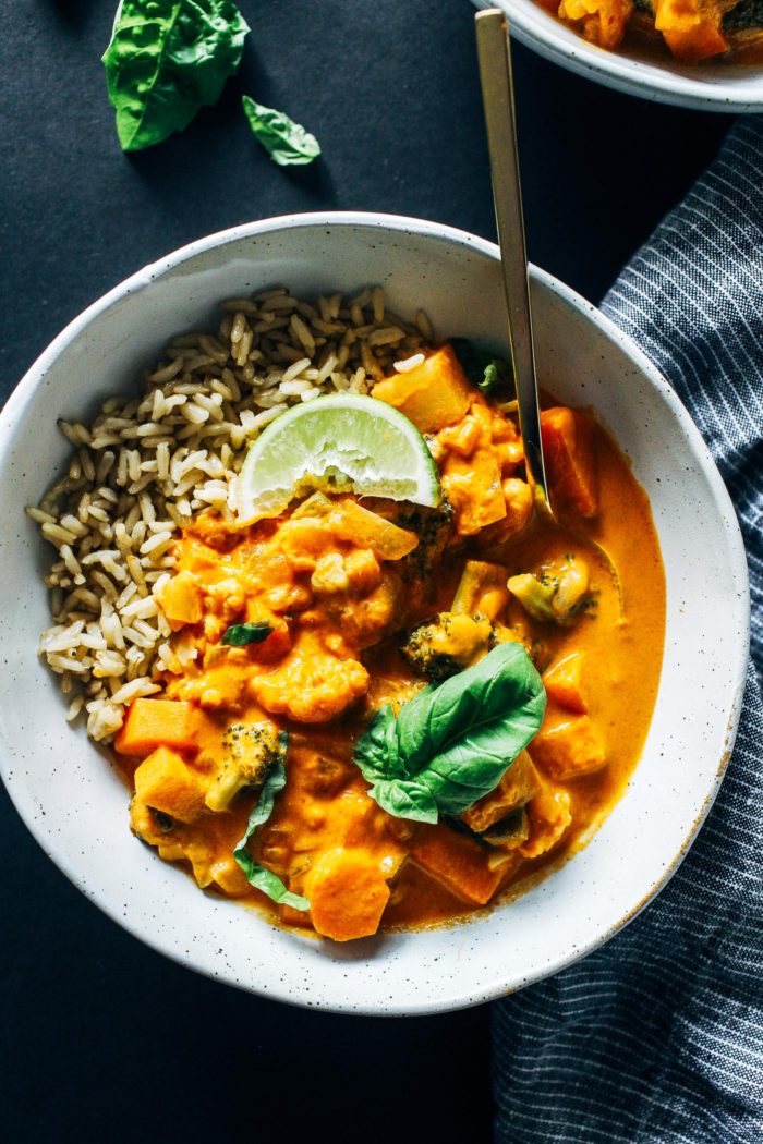 One-Pot Vegetable Thai Red Curry- a flavorful and satisfying Thai curry that takes just 30 minutes to make! Vegan and gluten-free.