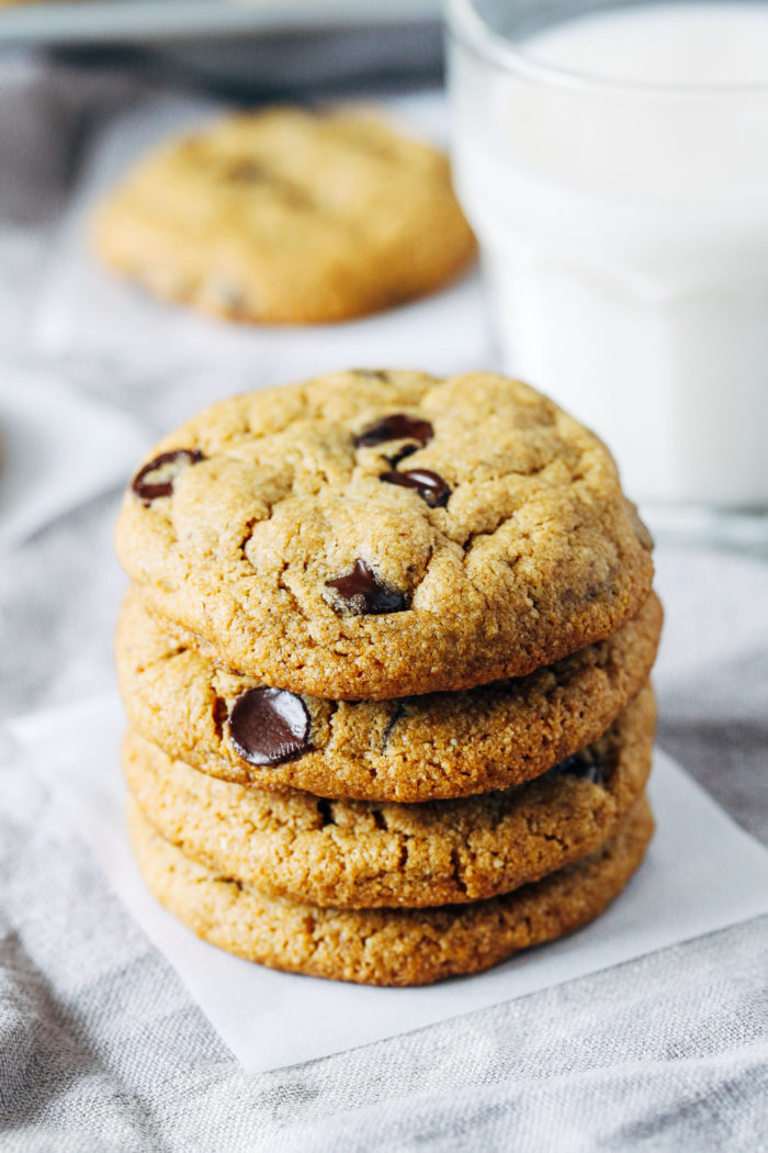 The Best Vegan and Gluten-free Chocolate Chip Cookies- made with a combo of oat flour and almond flour, these cookies have a delightful chewy texture. You would never guess they're made without refined sugar, starches or gums!