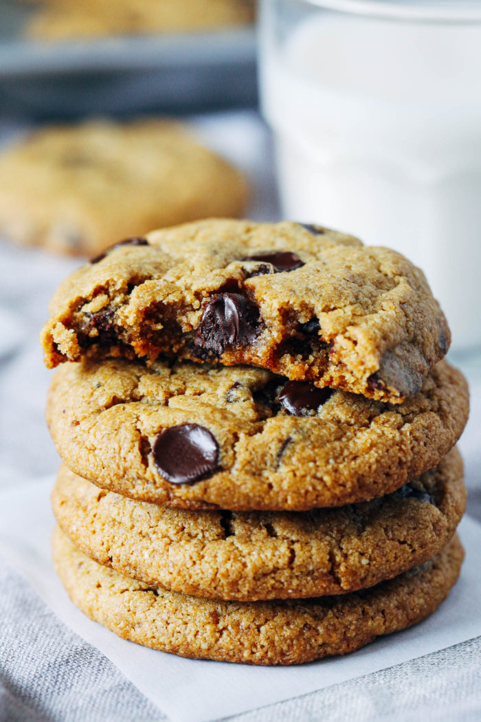 The Best Vegan and Gluten-free Chocolate Chip Cookies