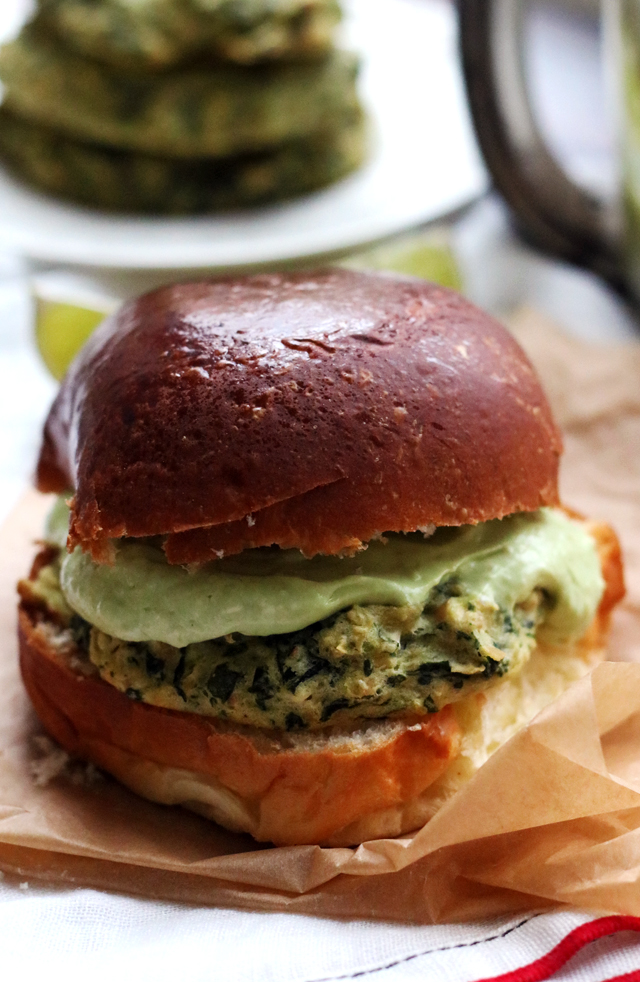 Spinach and White Bean Burgers with Avocado Crema from Eats Well With Others