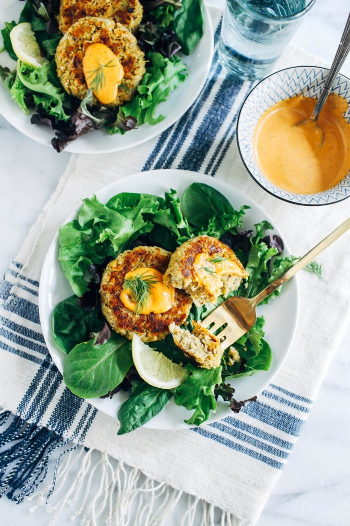 Vegan Crab Cakes with Sriracha Remoulade- flaky and full of flavor, you will be shocked at how delicious these vegan crab cakes are! (soy-free, nut-free + gluten-free option)