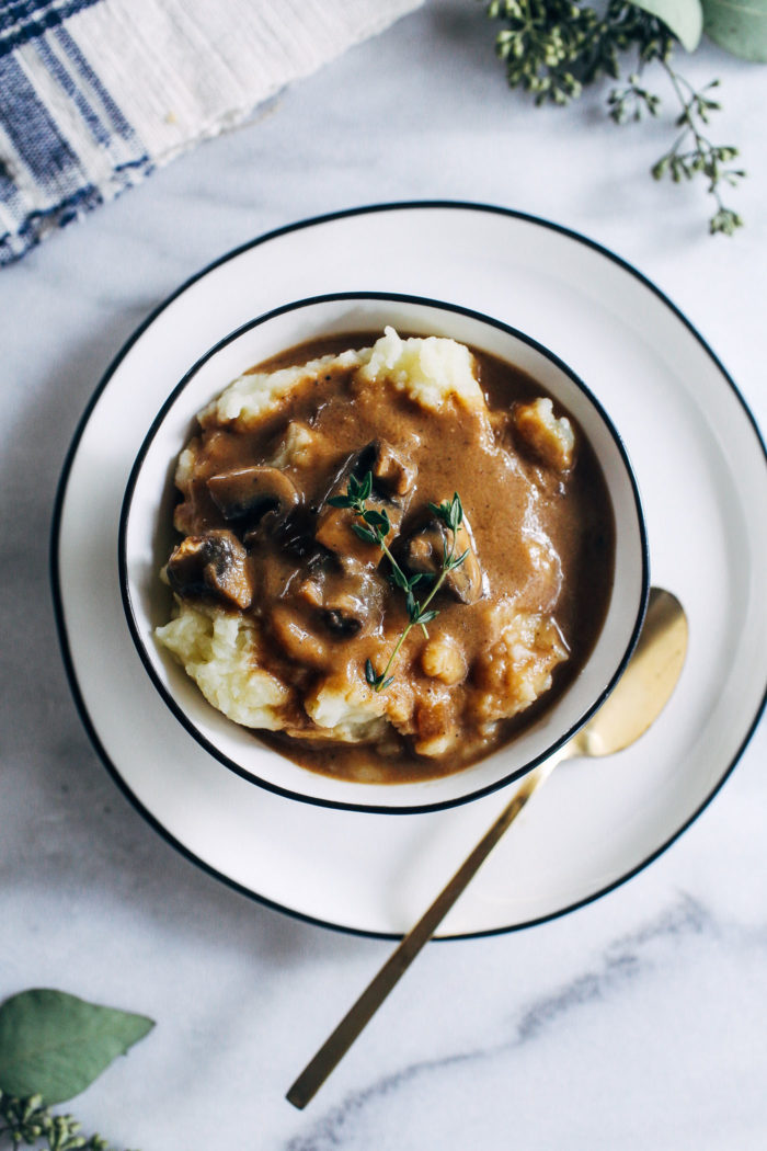 Vegan Porcini Mushroom Gravy- dried porcini mushrooms give this gravy tons of umami flavor that's sure to highlight any dish you serve! (gluten-free)