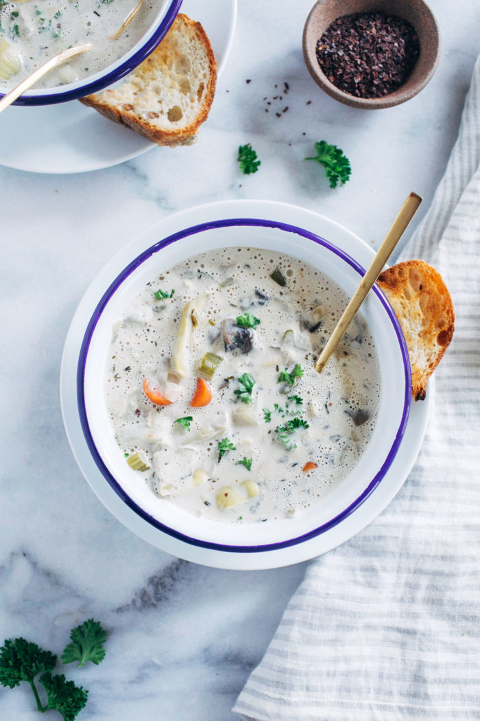 Vegan Artichoke Chowder- made with jarred artichoke hearts and creamy coconut milk, this one-pot chowder is super satisfying and delicious! (grain-free, soy-free and gluten-free)