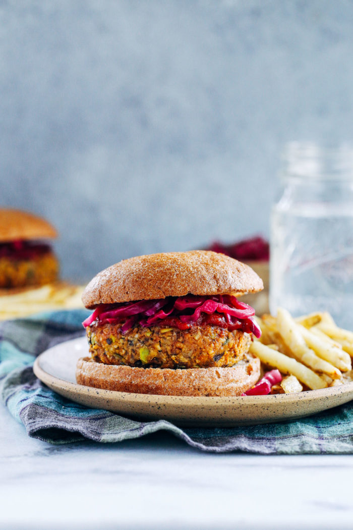 Nina's Berliner Burgers- inspired by old-school Berlin kiosk foods, this modern burger is topped with purple kraut and curry ketchup, two iconic German street foods. Packed full of flavor and plant-based protein, it's sure to be a favorite!