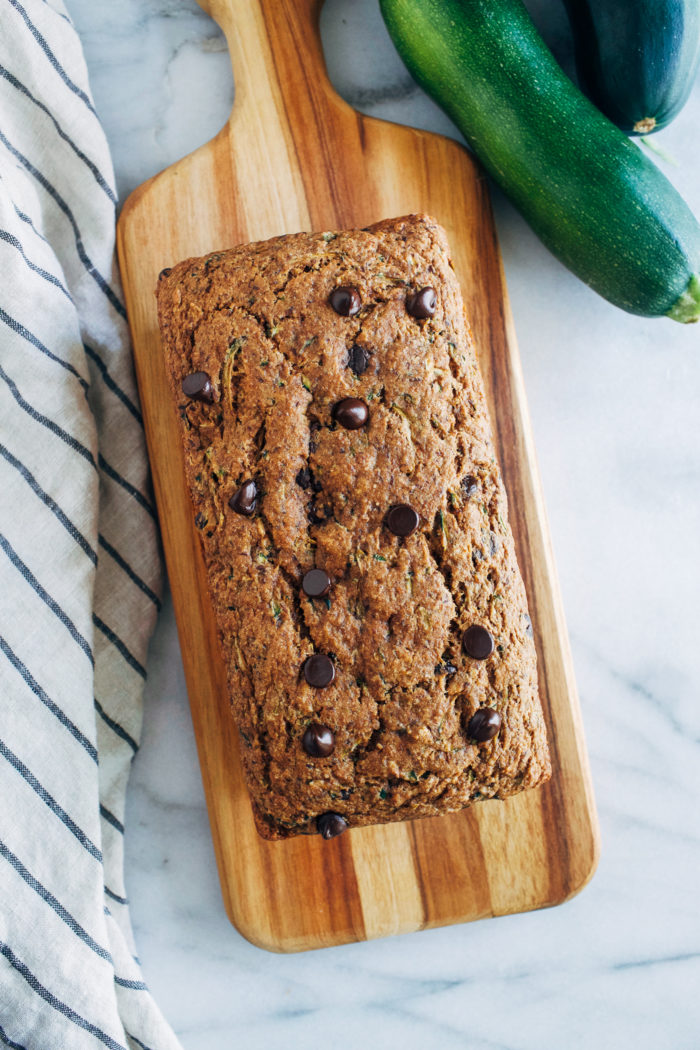 Healthy Vegan Zucchini Bread- whole grain and refined sugar free, this zucchini bread is healthy enough for breakfast and delicious enough for dessert! #plantbased #vegan #wholegrain #healthy #cleaneating