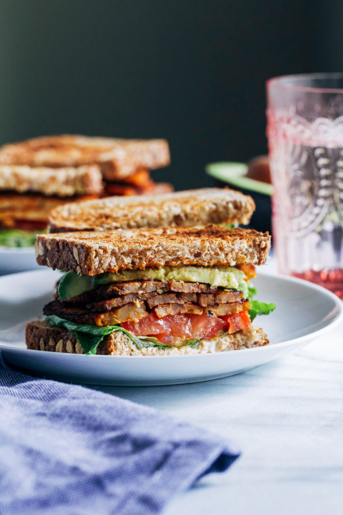  How to Make Tempeh Bacon- a simple method for making tempeh bacon at home. Perfect for tempeh BLTs all summer long! #vegan #plantbased #soyfree #oilfree