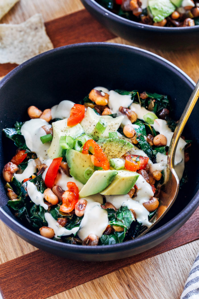 Mexican Black Eyed Peas and Greens- hearty black eyed peas are infused with Mexican-inspired spices and served with healthy greens for good luck and fortune in the new year!
