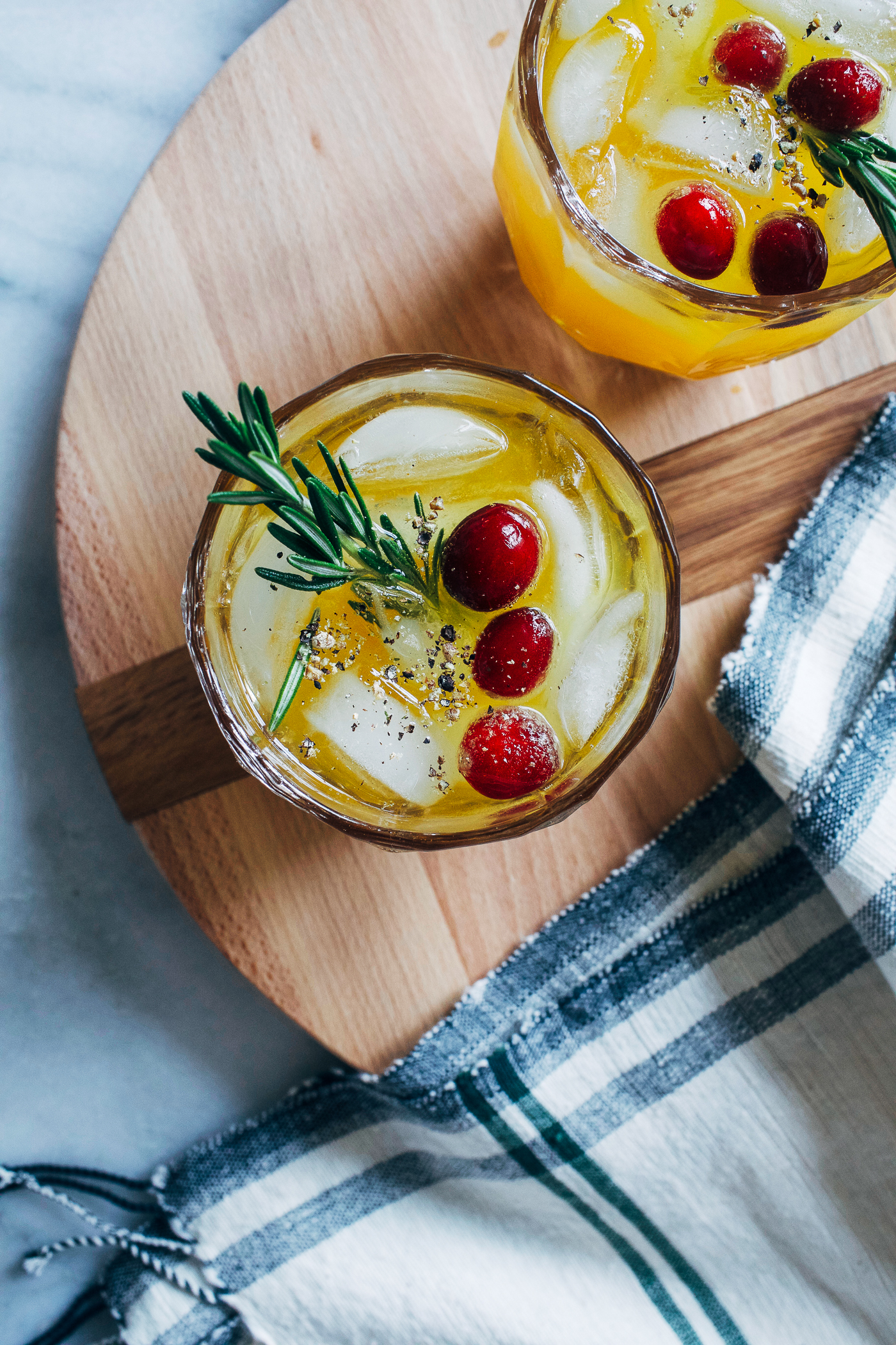 Sparkling Turmeric Tonic