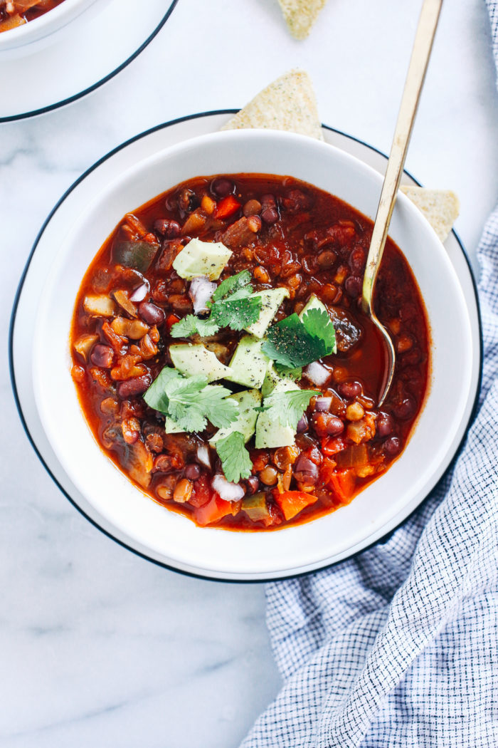 The Best Vegan Chili- made with a combo of hearty lentils and mushrooms, this recipe is sure to become your new favorite plant-based chili!