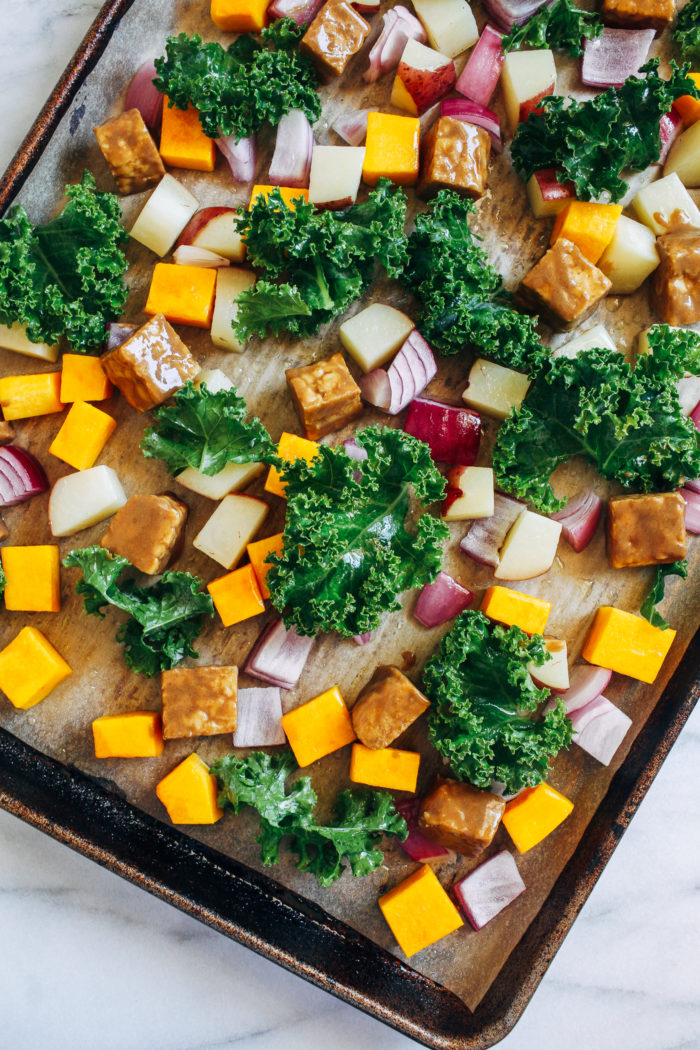 Balsamic Glazed Tempeh Sheet Pan Dinner- this grain-free and plant-based recipe offers up nearly 30 grams of protein per serving! Thanks to cooking everything on a sheet pan, clean up is also a breeze. Perfect for a healthy weeknight meal.
