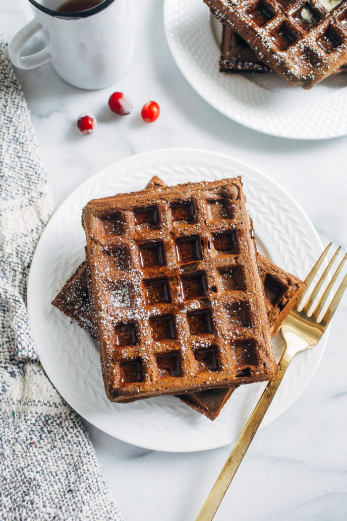 Gingerbread Buckwheat Waffles- whole grain and naturally gluten-free, these gingerbread waffles make the perfect holiday breakfast. Freezer friendly with vegan option too!
