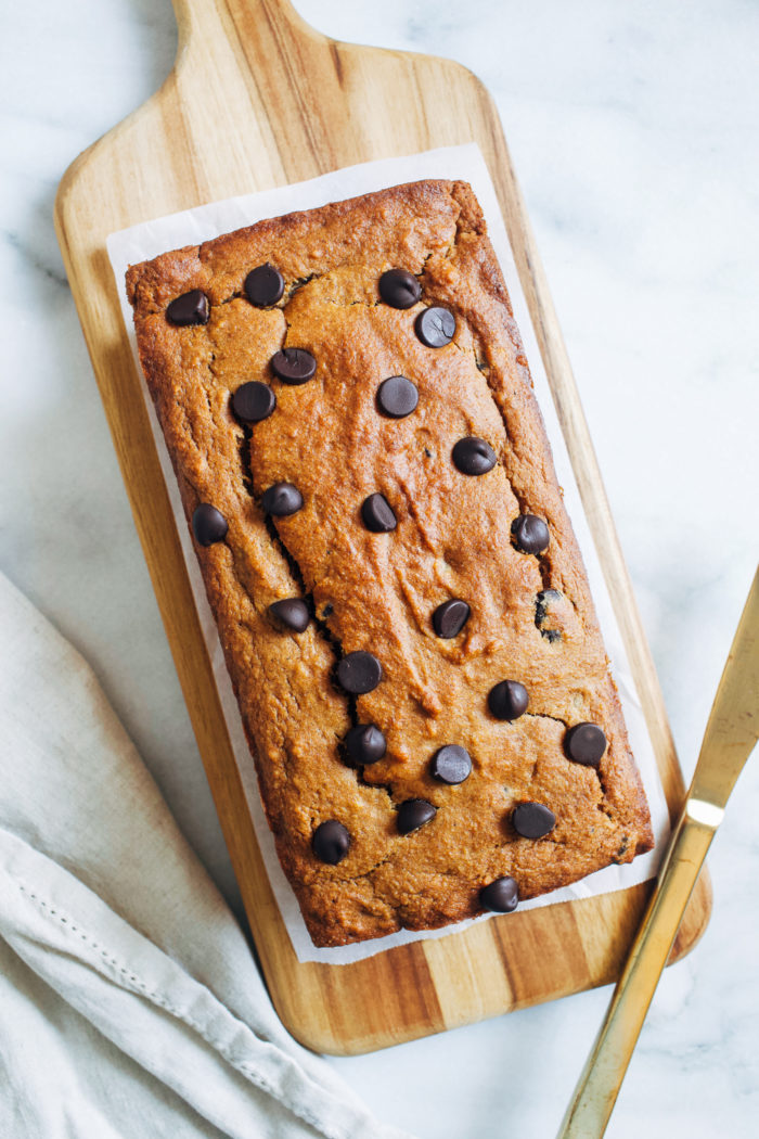 The Best Vegan and Gluten-free Banana Bread- made with a combination of oat and almond flour, this healthier banana bread is as wholesome as it is delicious!