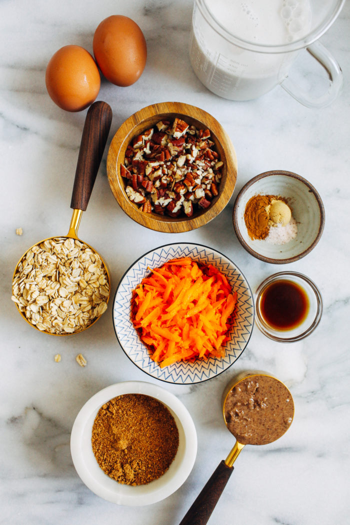 Carrot Cake Baked Oatmeal- a nutritious option for breakfast or brunch that's easy to make and tastes just like carrot cake! (gluten-free + oil-free with vegan option)