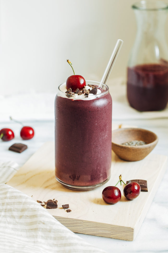 Chocolate Cherry Protein Smoothie- made with just 4 ingredients, this protein smoothie is the perfect treat to whip up after a workout. Each one packs 25 grams of protein! (plant-based, vegan)