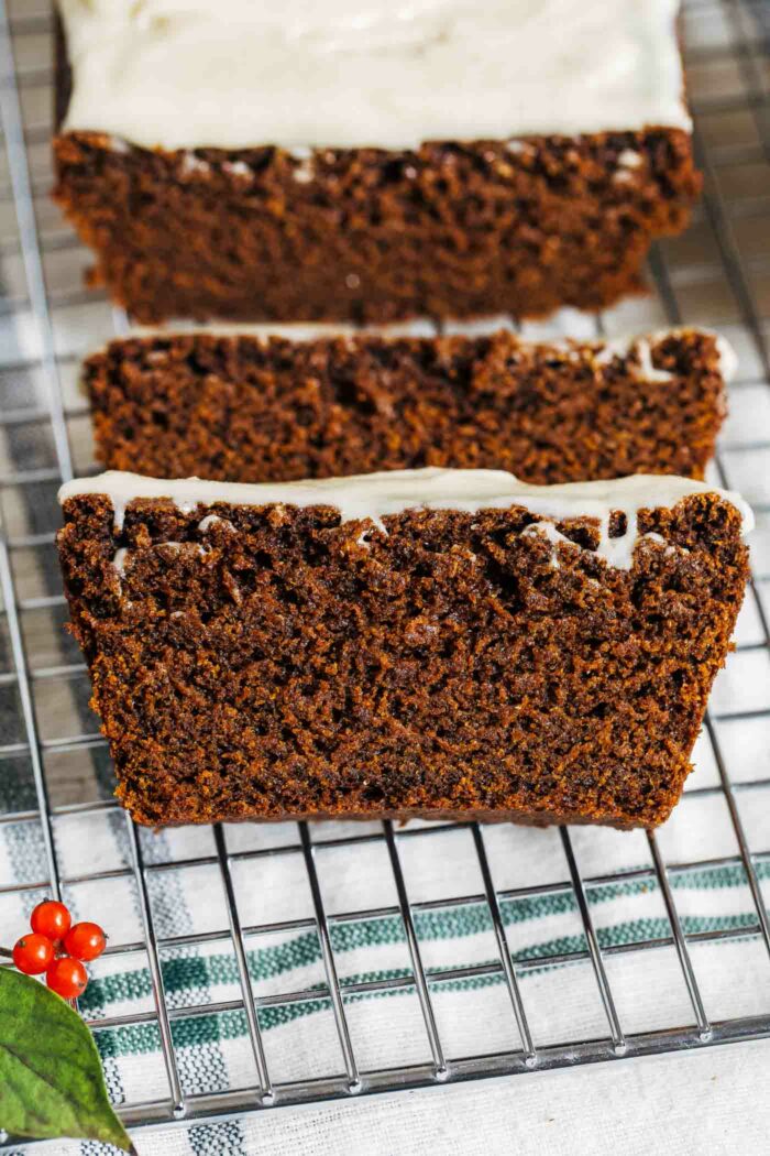 Vegan Pumpkin Gingerbread- Made with whole grain flour and pumpkin puree, this gingerbread is incredibly moist and rich with seasonal spice. Perfect for sharing during the holidays!