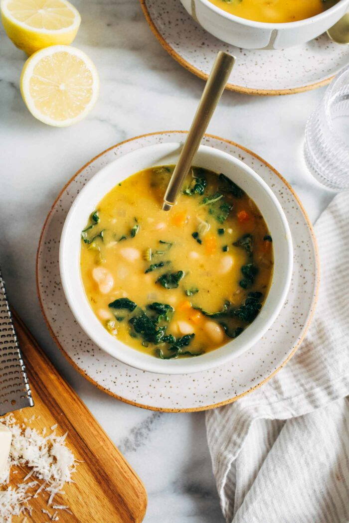Creamy White Bean Lemon Soup- Made with simple plant-based ingredients, this dairy-free soup packs 10g of protein and 3mg of iron per serving. Easy enough to make for a quick weeknight meal!
