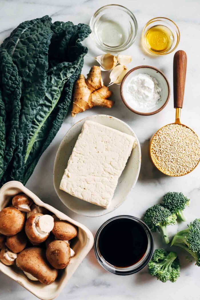 Teriyaki Tofu Quinoa Bowls- Packed with 29 grams of protein, these quinoa bowls are a nutritional powerhouse! Perfect to prep for dinner or healthy lunches during the week. (vegan + gluten-free)