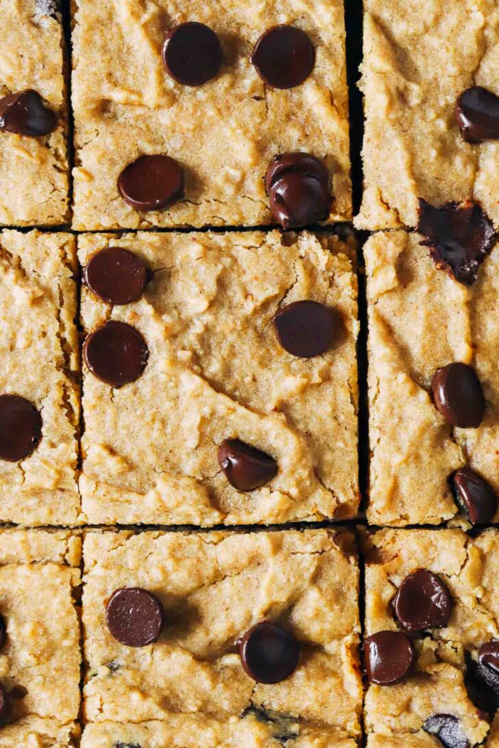 Chickpea Blondies- made with wholesome ingredients, these blondies are packed with fiber and protein! (vegan + gluten-free)